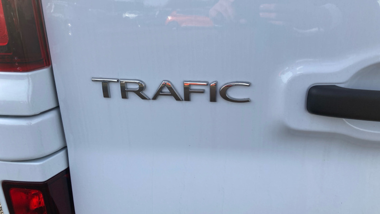 Renault Trafic Lwb Diesel LL30 Blue dCi 130 Advance [Safety] Van